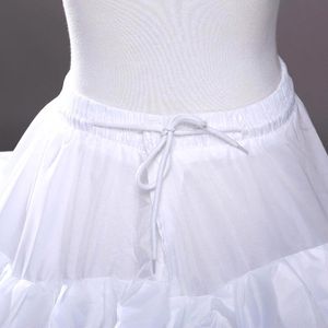 Verkopen Op voorraad Vier Hoepels Vijf Lagen A-lijn Petticoats Slip Bruids Crinoline Voor Baljurken Quinceanera Bruiloft Prom Dresse301P