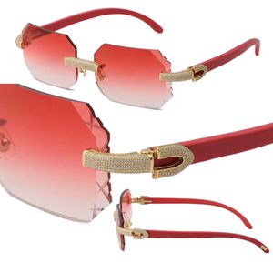 Vente de lunettes de soleil en bois sans monture en diamant micro-pavé Lunettes de soleil en bois rouge Rocks Cadre en métal Homme et Femme Or 18 carats Lunettes de luxe grandes lunettes carrées Lunettes œil de chat