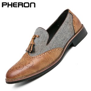 Semi-formeel leer voor tassel casual brogue flats gesneden Engelse kleding schoenen mannen loafers zapatos hombre 231116