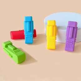 Zintuiglijke kauwketting voor kinderen Baby Bijtring Speelgoed Orale Motor Aids Kauwhanger Kauwspeelgoed voor jongens en meisjes met autisme ADHD