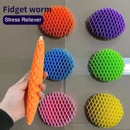 Sensorial deformable metralla de plástico descompresión gusano juguete Fidget gusano pequeña patata Palma juego pellizco divertido alivio del estrés juguete C001