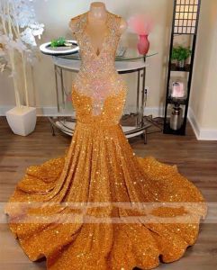 Lovertjes Sparkly Gold Mermaid Prom -jurken voor zwarte meisjes Sheer Crew Neck Rhinestones Formele feestjurk Kralen avondjurken Mal