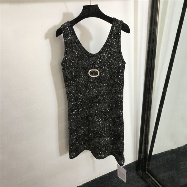 Robes gilet tricotées à paillettes pour femmes, broche de luxe, jupes noires, charme, robe de soirée sans manches