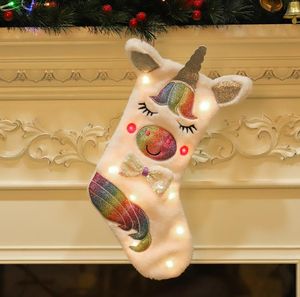 Lentejuelas Unicornio Medias navideñas grandes Decoraciones Tela de color Colgante Opp Embalaje Bolsa de regalo Moda con varios patrones SN85