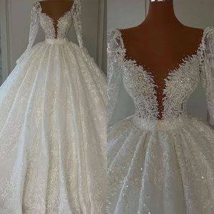 Robes de mariée à paillettes magnifiques perles de balle en V Gollants à manches longues Plemands de terrain sans fonte sur mesure Viens de mariée sur mesure