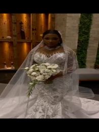 Sequins Wedding For White Arabe Women 2023 manches longues plus taille de balayage de balayage de fête de mariée robe de mariage