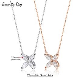 Sérénité 1.2cttw 3 * 6 mm Marquise Coupez tout collier pour femmes S925 Silver 4 Stones Eye Horse Diamond Pendant Collier 240409