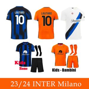 Serie A 23/24 INTER Milano Thuis weg Voetbalshirts Lautaro Pavard Bastoni Barella 2023 Voetbalshirt Kind derde Special