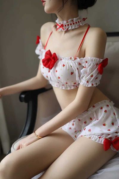 Set New 2019 Lingerie Cute Japanese Pink Maid Strawberry Role Role-Playing Costume Juego caliente Juego caliente Seduction Set Q240429
