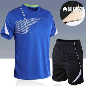 Set van 2 stks heren sportkleding gestreepte korte mouw t-shirt shorts set zomer trainingspak 2021 basketbal voetbal sweatshirt pak y1221