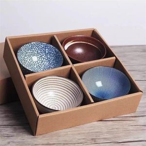 Ensemble de 4 bols à dîner traditionnels japonais en céramique 4,5 pouces 300 ml bols à riz en porcelaine avec boîte-cadeau ensemble de vaisselle cadeau 220418
