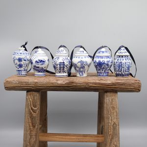 Ensemble de modèles de mini pots, ornements de noël, miniatures en céramique, décoration de la maison