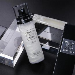 Ensemble 100 ml de maquillage réglage de la pulvérisation Contrôle d'huile longlast Foundation Foundation Fondeuse Maquillage Spray Water REPÉLIGNATION PACKE COSMÉTIQUE