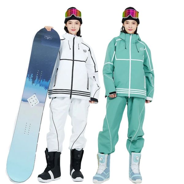 Ensembles 2023 Nouveaux combinaisons de ski hommes Femmes colorées Veste de ski de neige Pantalon de snowboard extérieur à vent chaud