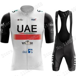 Ensembles 2023 UAE Team Jersey Set Hommes Vélo Vêtements Vélo De Route Chemises Costume Vélo Cuissard VTT Ropa Maillot Cyclisme 230206