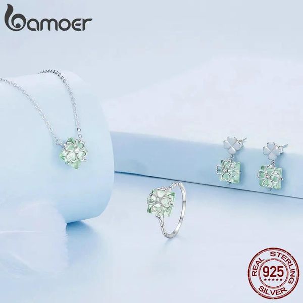 Ensembles Bamoer 925 argent sterling vert clair trèfle à quatre feuilles ensemble de bijoux pendentif en pierre transparente collier bague boucles d'oreilles pour les femmes