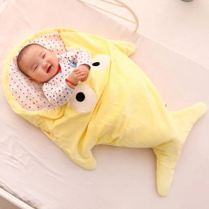 Sets Cartoon Winter Winter Warm Baby Sleeps Dreing Strings Spring Autumn Shark Nylon Baby Bedding Algodón Unisex Recién nacidos 024 meses