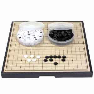 Conjuntos chinos weiqi go juego 19 verificadores de tablas de tablero plegamiento de 32 cm GO MAGNET ALTA Juego de plástico de juguete magnético GO Game