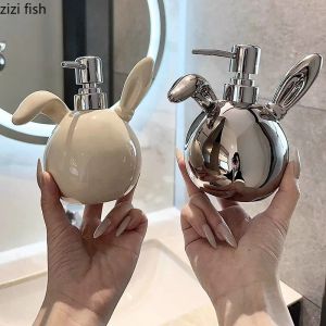 Sets Creatieve Konijnvormige Keramische Lotion Fles Zeepkist Huishoudelijke Douchegel Fles Shampoo Fles Cartoon Badkamer Accessoires