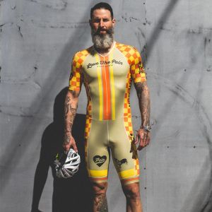 Sets fietsjersey Sets Love the Pain Men Triathlon Trisuit Jumpsuit Skinsuit Maillot Ropa Ciclismo Bicycle Bike Cloths Areo Suit 230