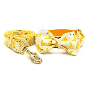 Ensembles collier pour chien collier de chien mignon de créateur personnalisé et ensemble de laisse ensemble collier de chien noeud papillon bananes jaunes avec laisse assortie or