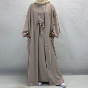 Sets Dropshipping Nida 2 Stuk Abaya Set Kimono Match Innerlijke Slip Islamitische Kleding Dubai Moslim Vrouwen Maxi Jurken met Riem zakken