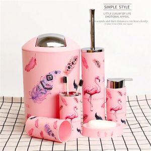 Sets Flamingo Badkamer Set 6 stks Accessoire Toiletborstel Vuilnisbak Tumbler Tandenborstel Cup Lotion Zeepdispenser Zeepbakje Gratis verzending