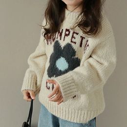 Ensembles filles lettre fleur pull pull 2023 printemps et automne coréen enfants à la mode tricoté haut décontracté 231130