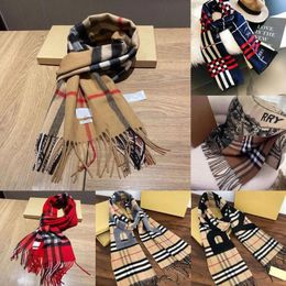 Ensembles chapeaux foulards ensembles chapeaux foulards ensembles foulards écharpe de créateur de luxe Femmes 100 Double face cachemire cachemire céleste Unicorn Plaid Lettre P