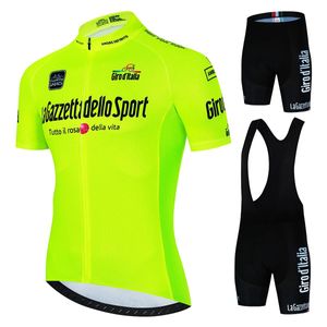 Stelt Luminous Yellow Tour de Italië d'Italia Cycling Jersey Set Summer Cycling Clothing MTB Bike Design Uniform Maillot Ropa Ciclismo