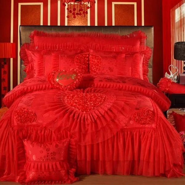 Ensembles Oriental dentelle rouge rose mariage luxe royal literie ensemble queen king size couvre-lit drap plat ensemble housse de couette chambre ensemble 201114
