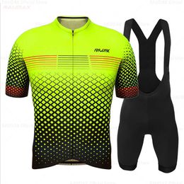 Ensembles Raudax 2022 maillot à manches courtes fluorescent Ropa Ciclismo Hombre vêtements de cyclisme d'été Triathlon cuissard à bretelles costume uniforme de vélo Z230130