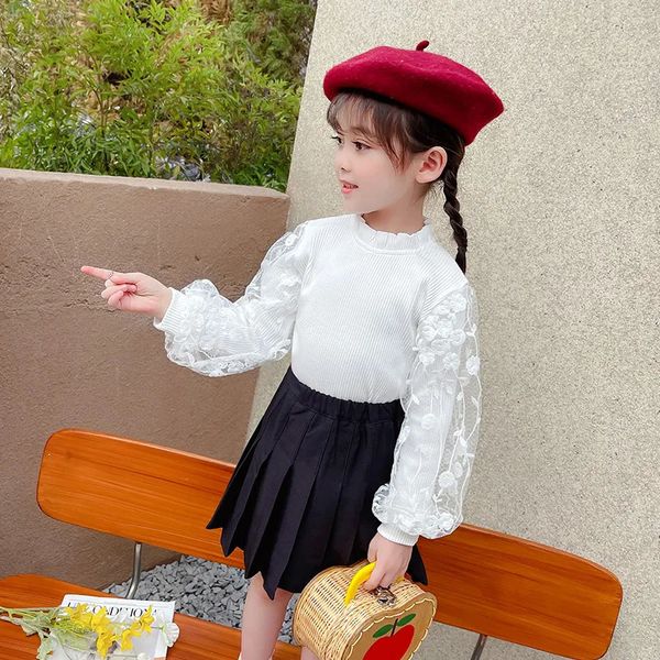 Ensembles Enfant en bas âge bébé filles vêtements blanc pulls en tricot dentelle manches bouffantes chemise de fond manteau pull printemps automne enfants vêtements pour enfants 231114