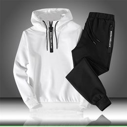 Sets Trainingspak Mannen Herfst Winter Hooded Sweatshirt Trekkoord Outfit Sportkleding Mannelijke Pak Trui Tweedelige Set Casual 220402