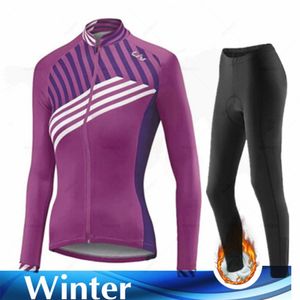 Définit des vêtements de vélo de vélo hiver