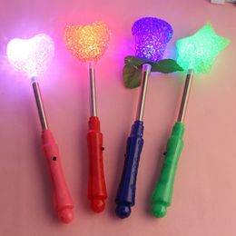 Zeven gekleurde elektronische schommelstang, flitsende fluorescerende groothandelsfabrikant, deeltjeslamp, hot selling led rave speelgoed