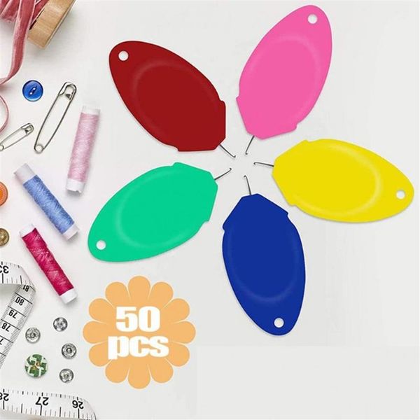 Notions de couture Outils 50pcs / Set Enfile-aiguille Enfilage simple Petit Enfile-aiguilles léger portable Machine en plastique Craft249s