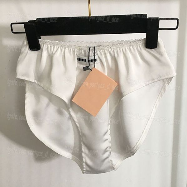 Marque Femmes Satin Briefes Lace Underwear Bottoms Femmes confortables Boxers Boxers Luxury Designer Fashion Lingeries