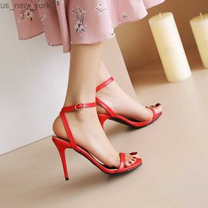 Sexy 10 cm talons aiguilles bande étroite sandales femmes noir vert blanc nu rouge mince talons hauts sandales chaussures d'été grande taille 50 L230518