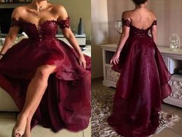 Sexy 2017 Borgoña Lace y Organza High Low Bajo Prom Vestidos baratos de la fiesta formal sin espalda.