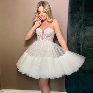 Sexy 2023 korte prom jurk witte lieverd mini dot tule a line avondjurken elegante meisjes verjaardagsfeestjurken robe de soiree aangepast