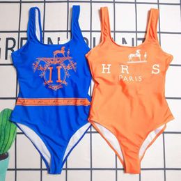 Sexe Bathing Costume Designer Bikini Swimwear Women Letter Imprimer One Piece Slim Backless Triangle Swimsuit Summer Women's Clothing