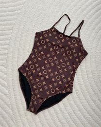 Sexy Beach Set Classic Letters Swimwear para mujeres Bordingy Lingerie Underwear Bikinis dividida