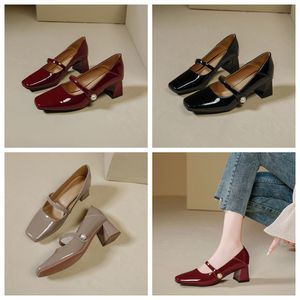 Sexy Noir Talon Haut À peine Sandales Dames Rosalie Slingback Femmes Marron À Bretelles Rouge Brillant Semelle Talons Aiguilles Dames Soirée Robe Chaussures