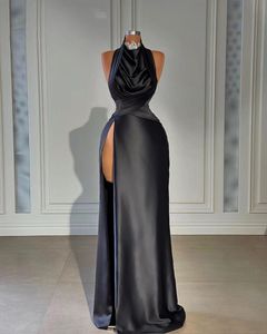 Robes de soirée noires sexy sans manches à manches haute paillettes en satin appliques éclairage latérale à fermeture éclair plus taille de bal personnalisé