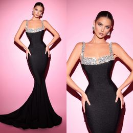 Robe de bal de bal de sirène noire sexy Spaghetti Robes de soirée formelles Robes de fête de plis élégants pour Promdress OCNS spécial