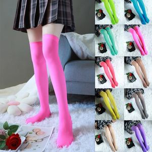 Sexy noir blanc couleur unie longue chaussette sur le genou bas cuisse haute chaussettes dames filles chaud 240111