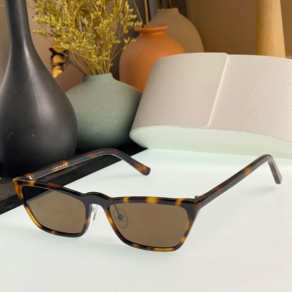Gafas de sol de moda de ojo de gato sexy SPR19U Sombra de marca de leopardo de marco pequeño para mujeres hombres vintage retro Triangular firma de anteojos Gafas de sol de diseñador al aire libre caliente