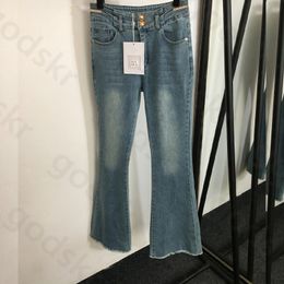 Sexy Denim Bell Bottoms Vrouwen Nagelboor Brief Slanke Denim Broek Mode Hoge Taille Denim Broek