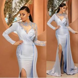 Robes de soirée arabes élégantes sexy bijou cou illusion perles de cristal manches longues sirène côté fendu robes de bal bleu clair robe d'occasion spéciale